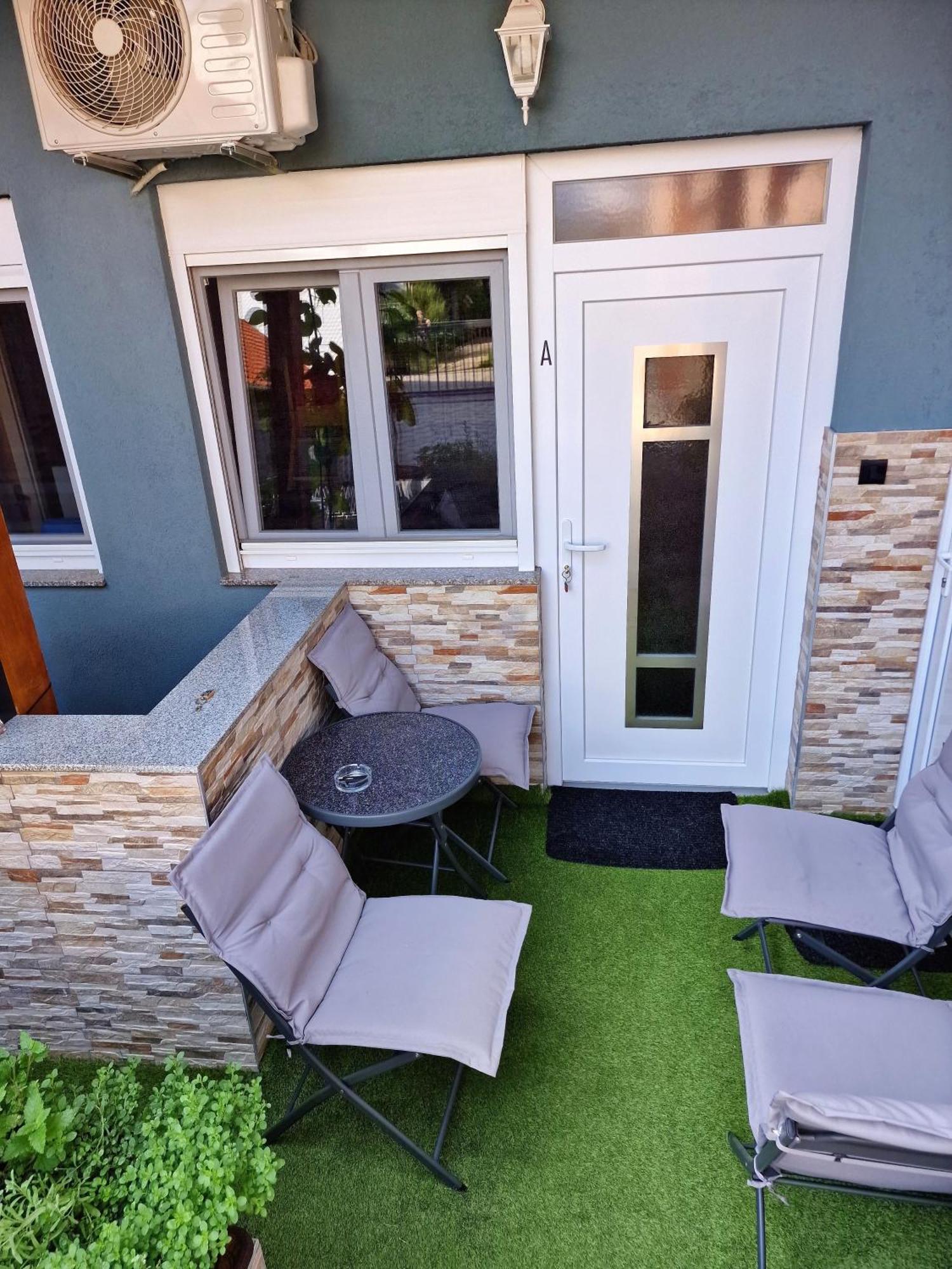 Studio Apartman Lorena Leilighet Zagreb Eksteriør bilde